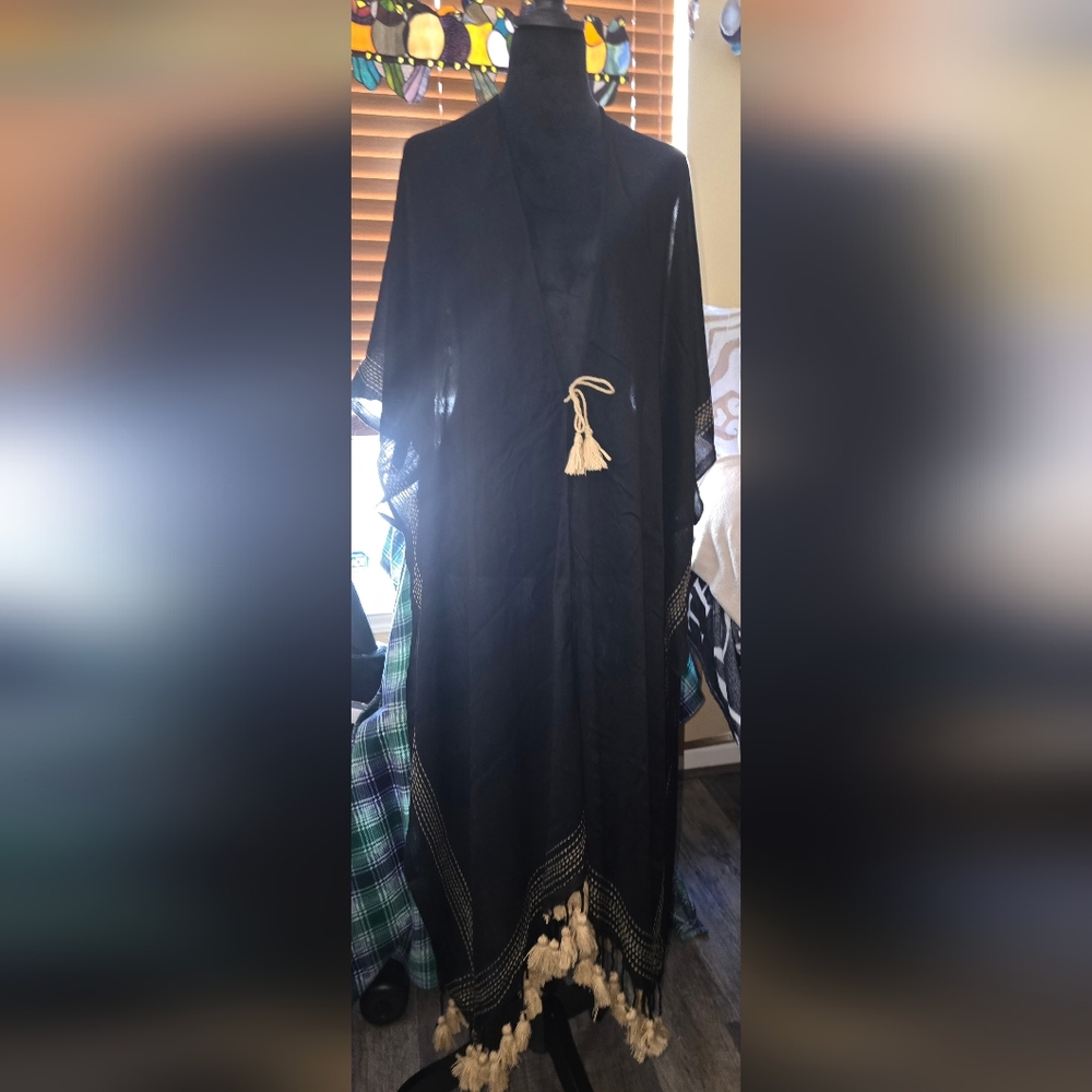 237 Black Kimono with Gold Tassel Details And Fringe NWOT (D)